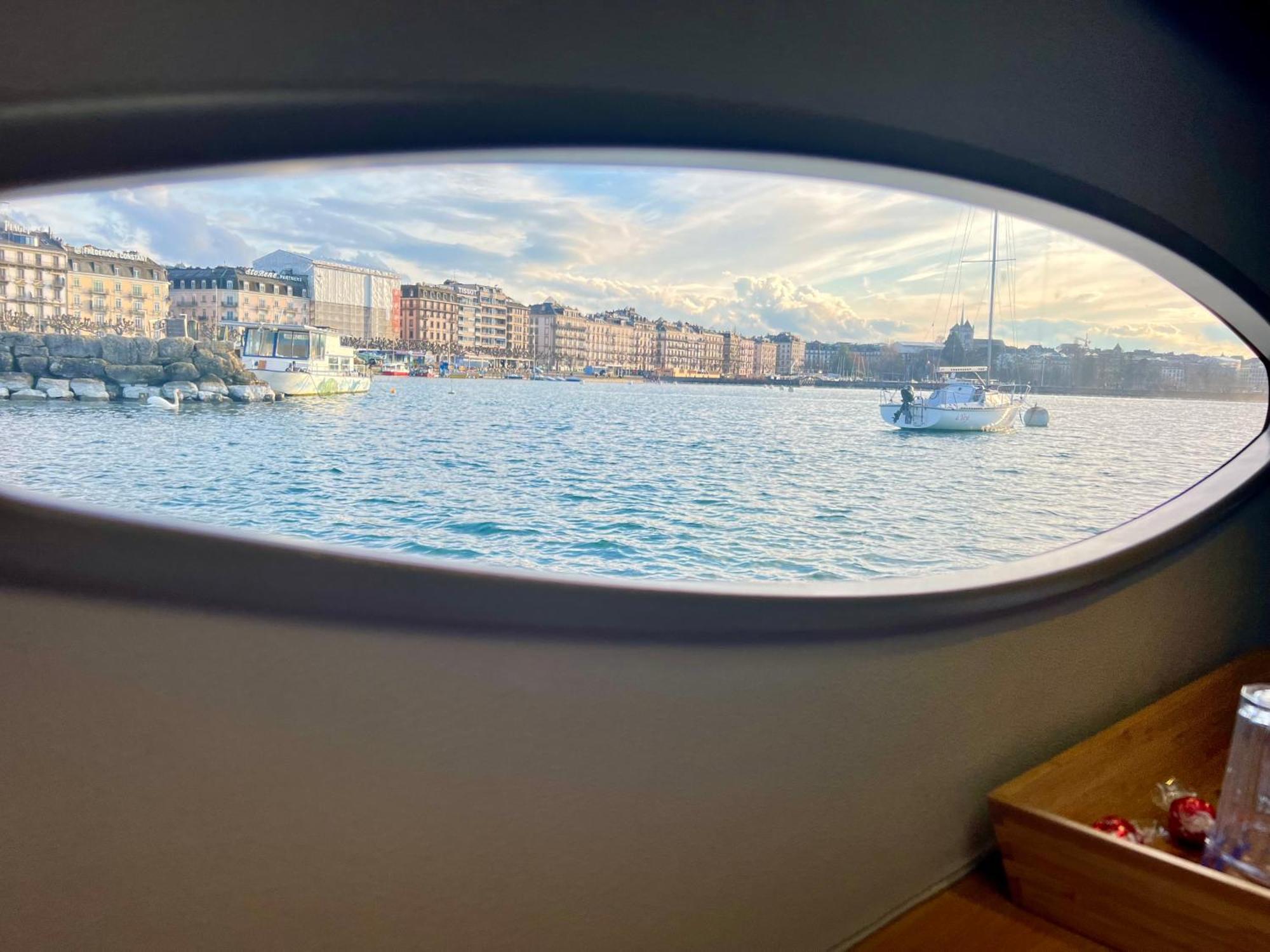 Floatinn Boat-Bnb Geneva Exterior photo