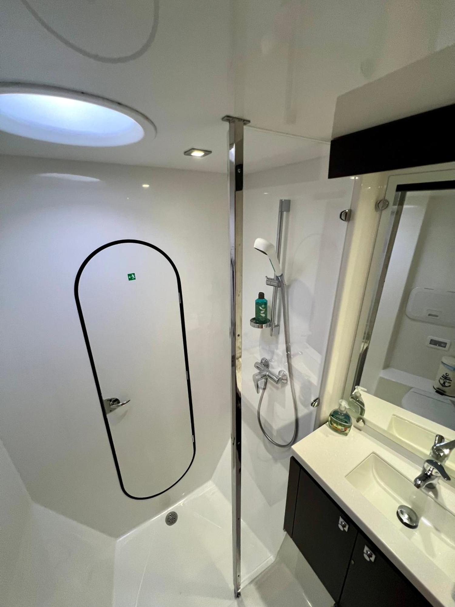 Floatinn Boat-Bnb Geneva Exterior photo